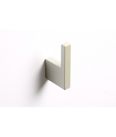 schmaler Garderobenhaken 16er Lochabstand